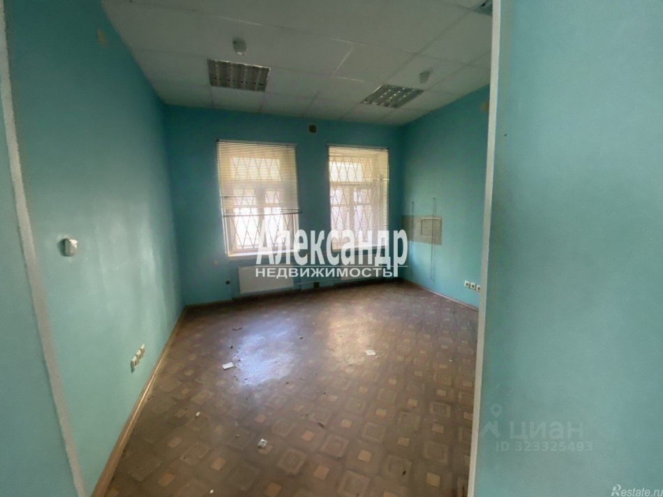 Аренда торгового помещения ул Радищева,  д. 40