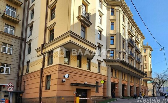 Продажа 2-комн квартиры на вторичном рынке Каретный Б. пер