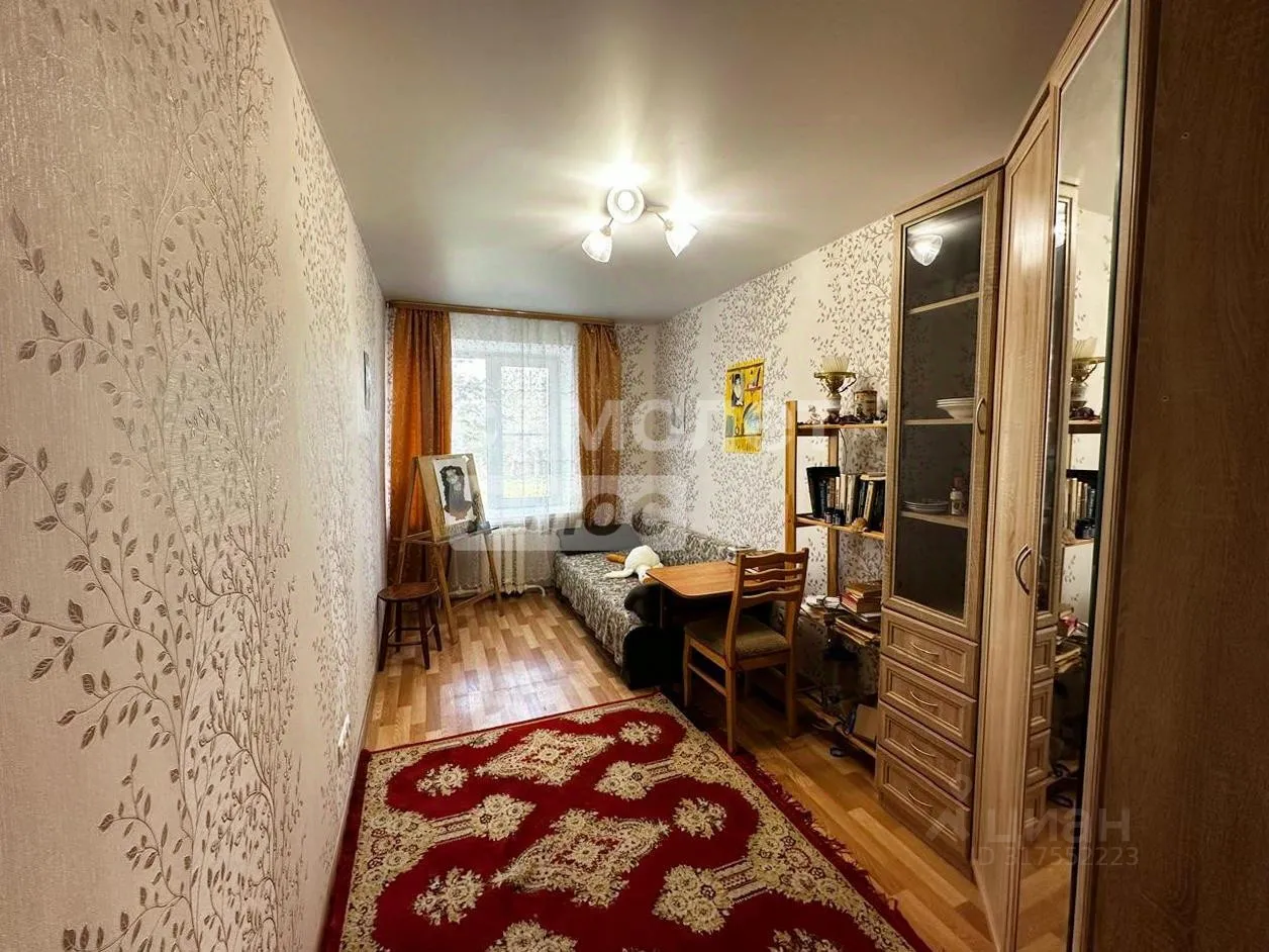 Продажа 2-комн квартиры на вторичном рынке с. Стремилово, улица Мира, 2