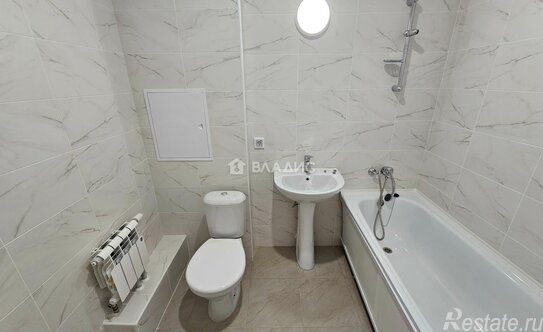 Продажа 1-комн квартиры на вторичном рынке улица Кедрова,  д. 16 к3