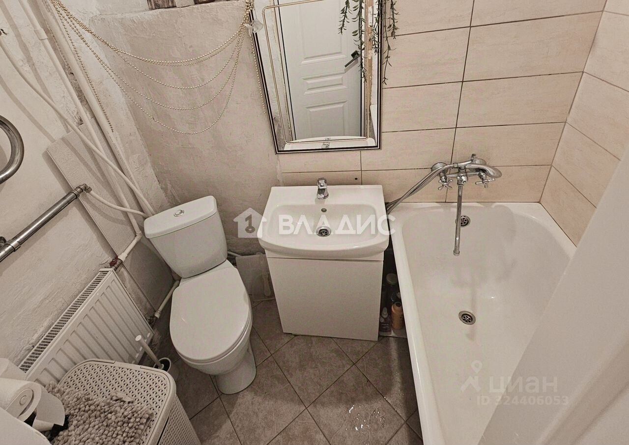 Продажа 2-комн квартиры на вторичном рынке Кавалергардская улица, 19