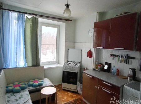 Продажа 1-комн квартиры на вторичном рынке улица Типанова,  д. 29