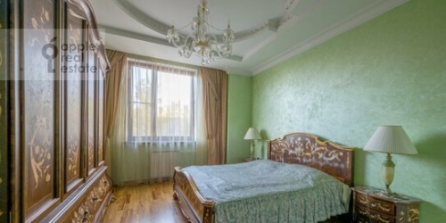 5-комн квартира ул Куусинена,  д. 21А