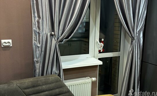 Продажа 1-комн квартиры на вторичном рынке Шушары п,  д. 4 к1 с1