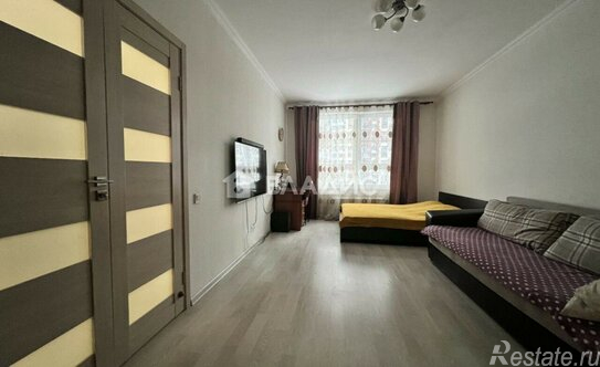 Продажа 2-комн квартиры на вторичном рынке ул Константина Федина,  д. 19