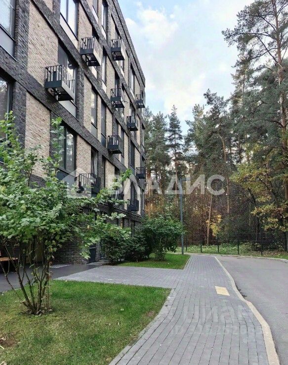 Продажа 1-комн квартиры на вторичном рынке Суханово Парк ЖК, д. Суханово, улица Парковая,  д. 1к1