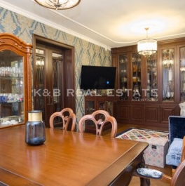 Продажа 2-комн квартиры на вторичном рынке Самотечный 2-й пер,  д. 1