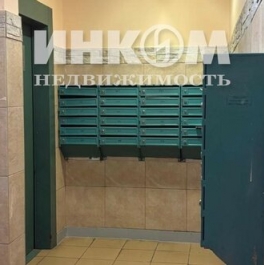Продажа 3-комн квартиры на вторичном рынке Симферопольский б-р,  д. 24,  к. 2