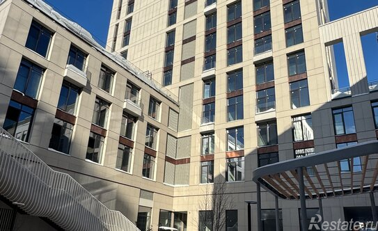 Продажа 2-комн квартиры на вторичном рынке Петра Кончаловского ул,  д. 5