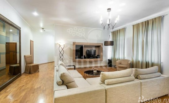 Продажа 3-комн квартиры на вторичном рынке ул Петровка,  д. 28