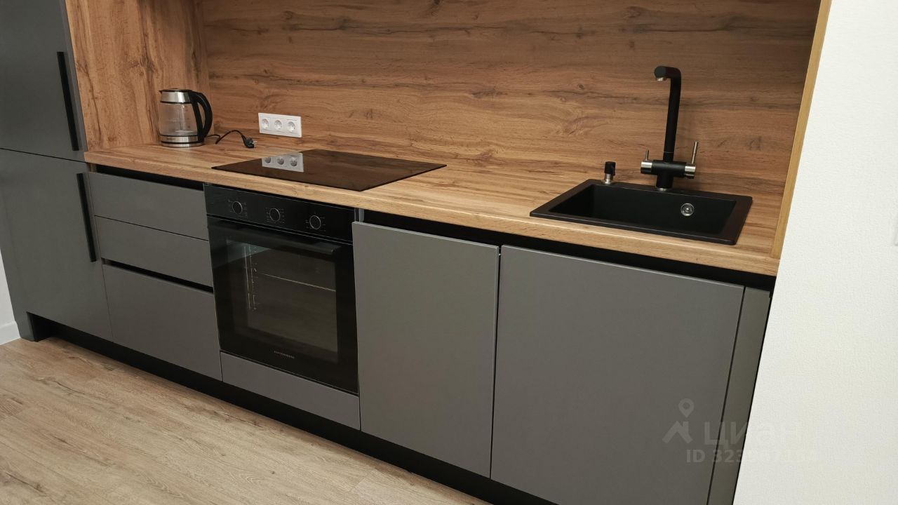 Аренда 1-комн квартиры на вторичном рынке улица 3-я Нововатутинская, 15к1