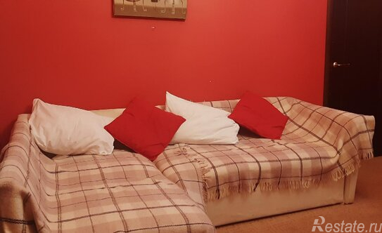 Аренда 3-комн квартиры на вторичном рынке улица Острякова,  д. 8