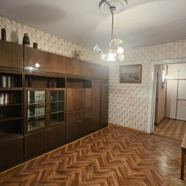 Продажа 2-комн квартиры на вторичном рынке район Левобережный, Центральная улица,  д. 1/11