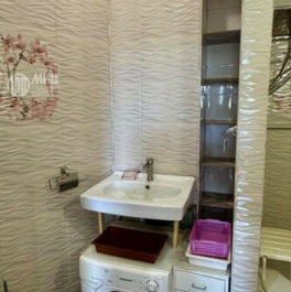 Продажа 1-комн квартиры на вторичном рынке Левобережный, улица Чайковского,  д. 1