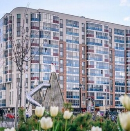 Продажа 1-комн квартиры на вторичном рынке Бугры, ал Ньютона,  д. 4