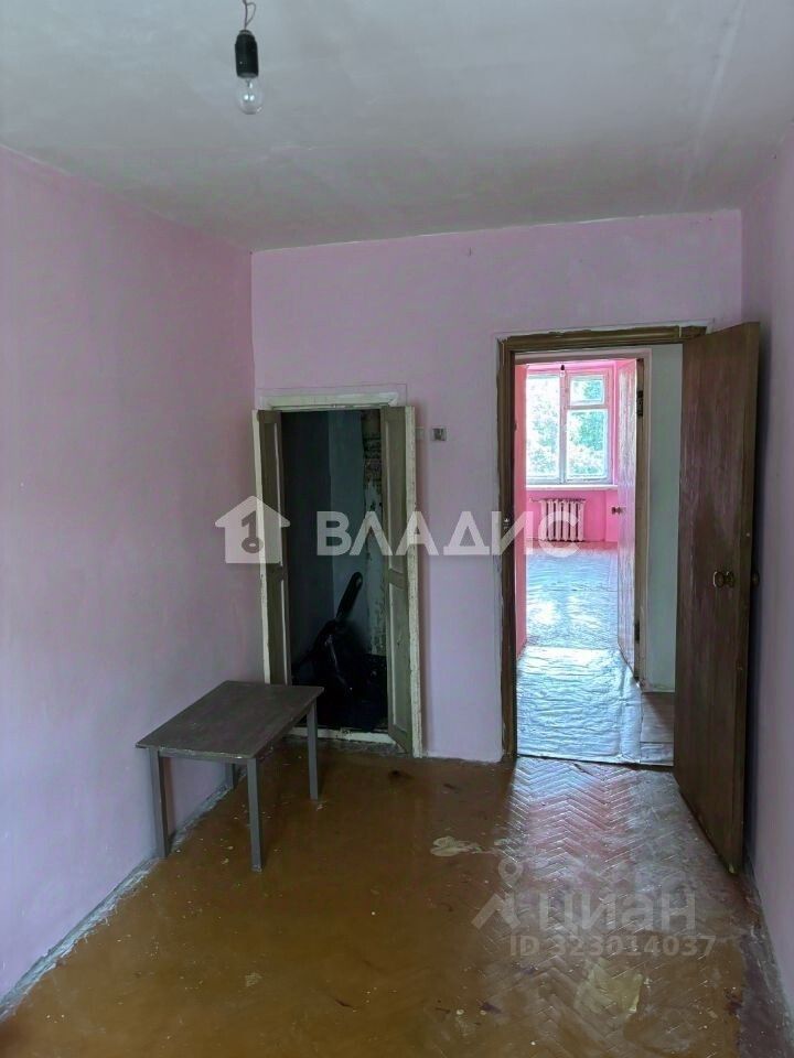 Продажа 3-комн квартиры на вторичном рынке улица Трофимова, 24К1