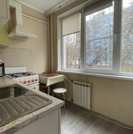 Продажа 1-комн квартиры на вторичном рынке Искровский пр-кт,  д. 28