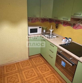 Продажа 2-комн квартиры на вторичном рынке бульвар Матроса Железняка,  д. 30 к2