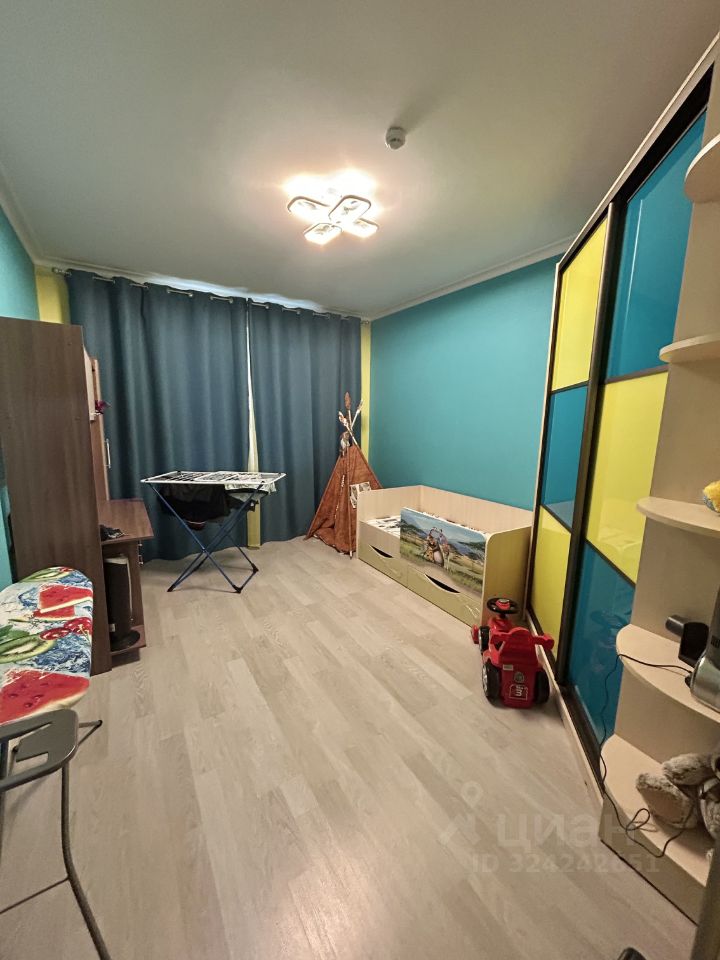 Продажа 2-комн квартиры на вторичном рынке дорога Муринская, 53