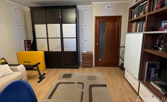 Продажа 2-комн квартиры на вторичном рынке Северный, ул Овражная,  д. 1,  к. 2