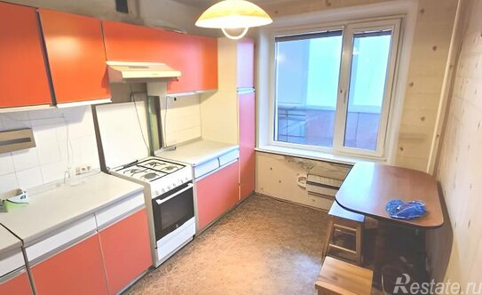 Продажа 3-комн квартиры на вторичном рынке Онежская ул,  д. 30