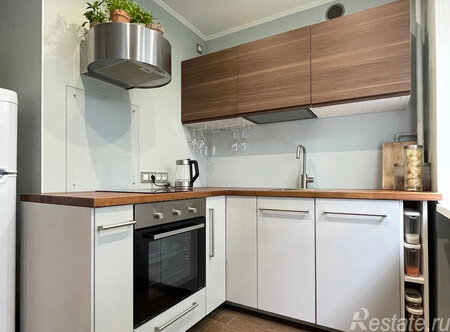 Продажа 3-комн квартиры на вторичном рынке ул Володарского,  д. 11