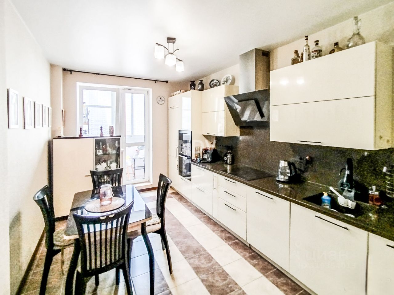 Продажа 3-комн квартиры на вторичном рынке Балашиха, улица Строителей, 1