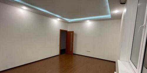 5-комн квартира улица Маршала Бирюзова,  д. 31
