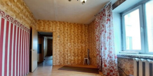 2-комн квартира улица Менжинского,  д. 21