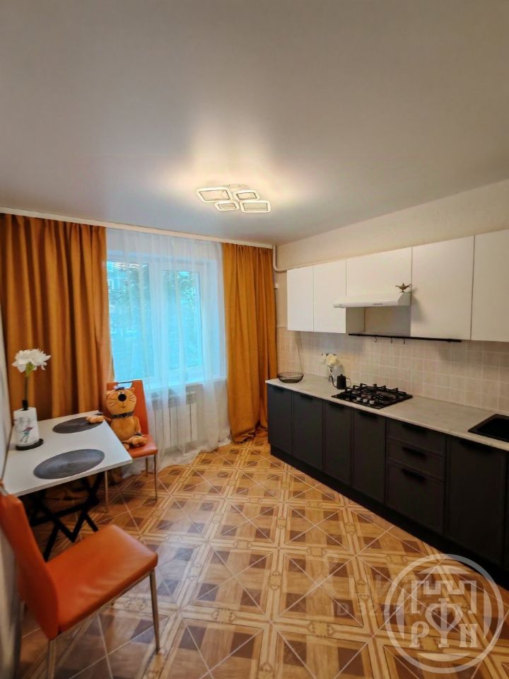 Продажа 1-комн квартиры на вторичном рынке Сертолово, Центральная улица, 2