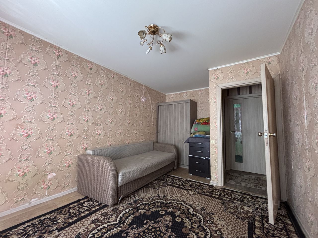 Продажа 2-комн квартиры на вторичном рынке пос. Новосиньково, 49