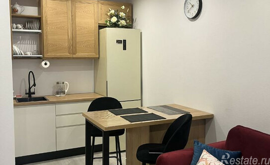 Продажа 1-комн квартиры на вторичном рынке Светлановский пр-кт,  д. 8