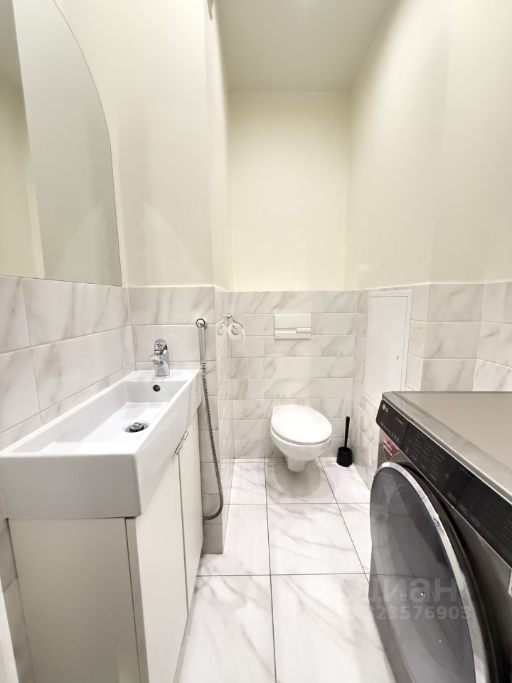 Аренда 3-комн квартиры на вторичном рынке Московский проспект, 73к5