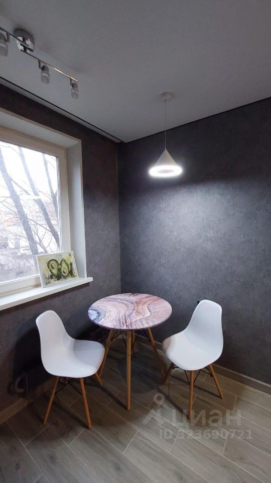 Продажа 1-комн квартиры на вторичном рынке Филевский бульвар, 12