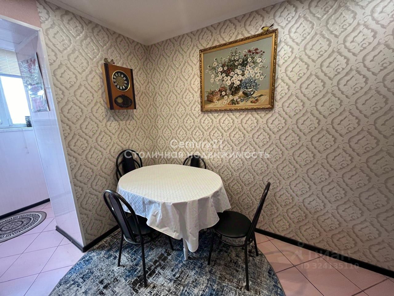 Продажа 2-комн квартиры на вторичном рынке Западный мкр, улица Лунная, 1к1