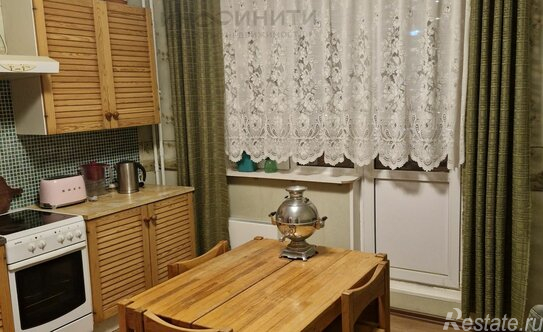 Продажа 1-комн квартиры на вторичном рынке Радужная улица,  д. 13 к1