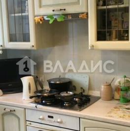 Продажа 3-комн квартиры на вторичном рынке ул Планетная,  д. 19/7