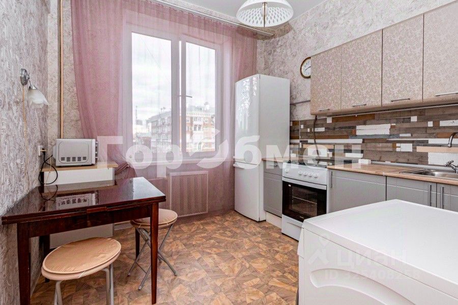 Продажа 2-комн квартиры на вторичном рынке улица Куусинена, 11к1