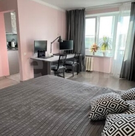 Продажа 1-комн квартиры на вторичном рынке Парковая 1-я ул,  д. 4