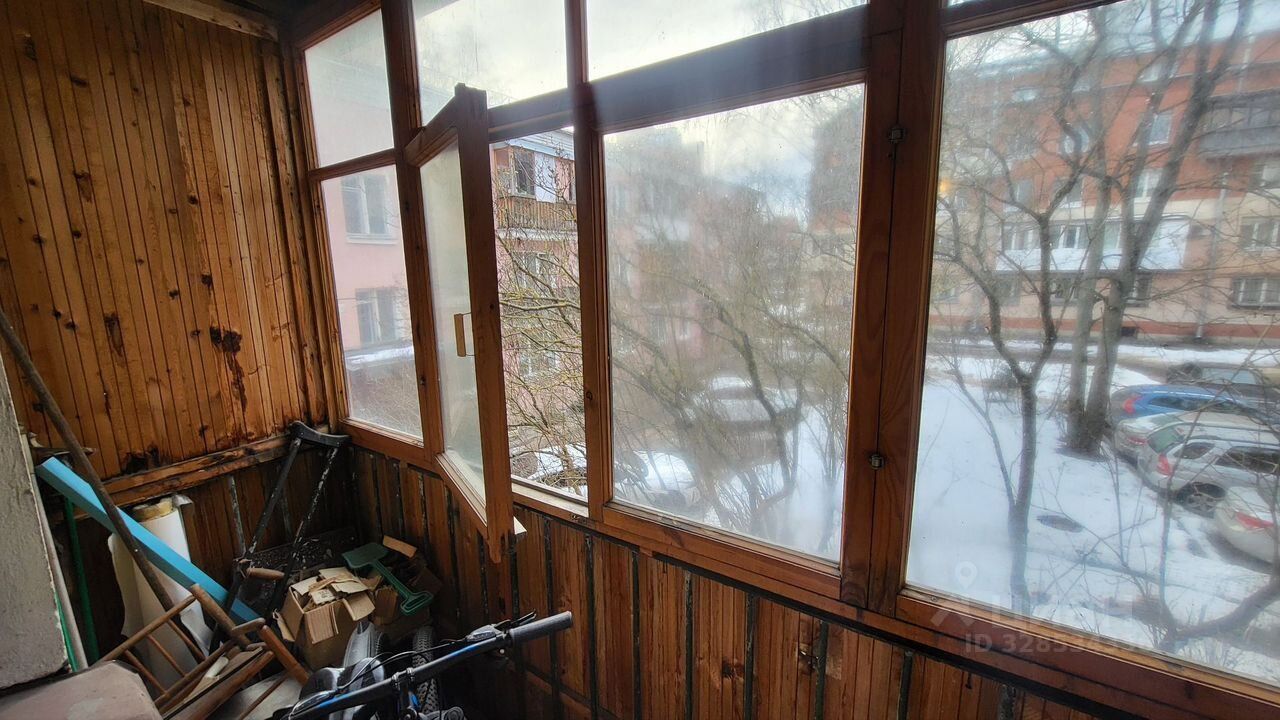 Продажа 2-комн квартиры на вторичном рынке Пушкин, Ленинградская улица, 22