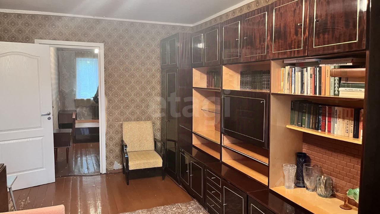 Продажа 2-комн квартиры на вторичном рынке Кириши, Молодежный бульвар, 8