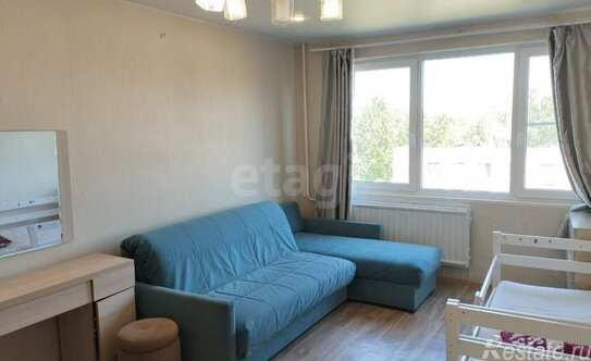 Продажа 3-комн квартиры на вторичном рынке Бухарестская ул