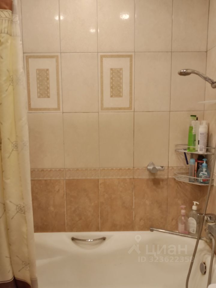 Продажа 3-комн квартиры на вторичном рынке Липецкая улица, 17К1