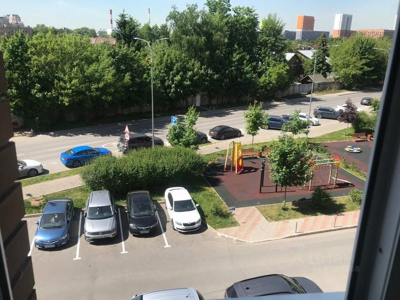 Продажа 2-комн квартиры на вторичном рынке улица Татьянин Парк, 12к7