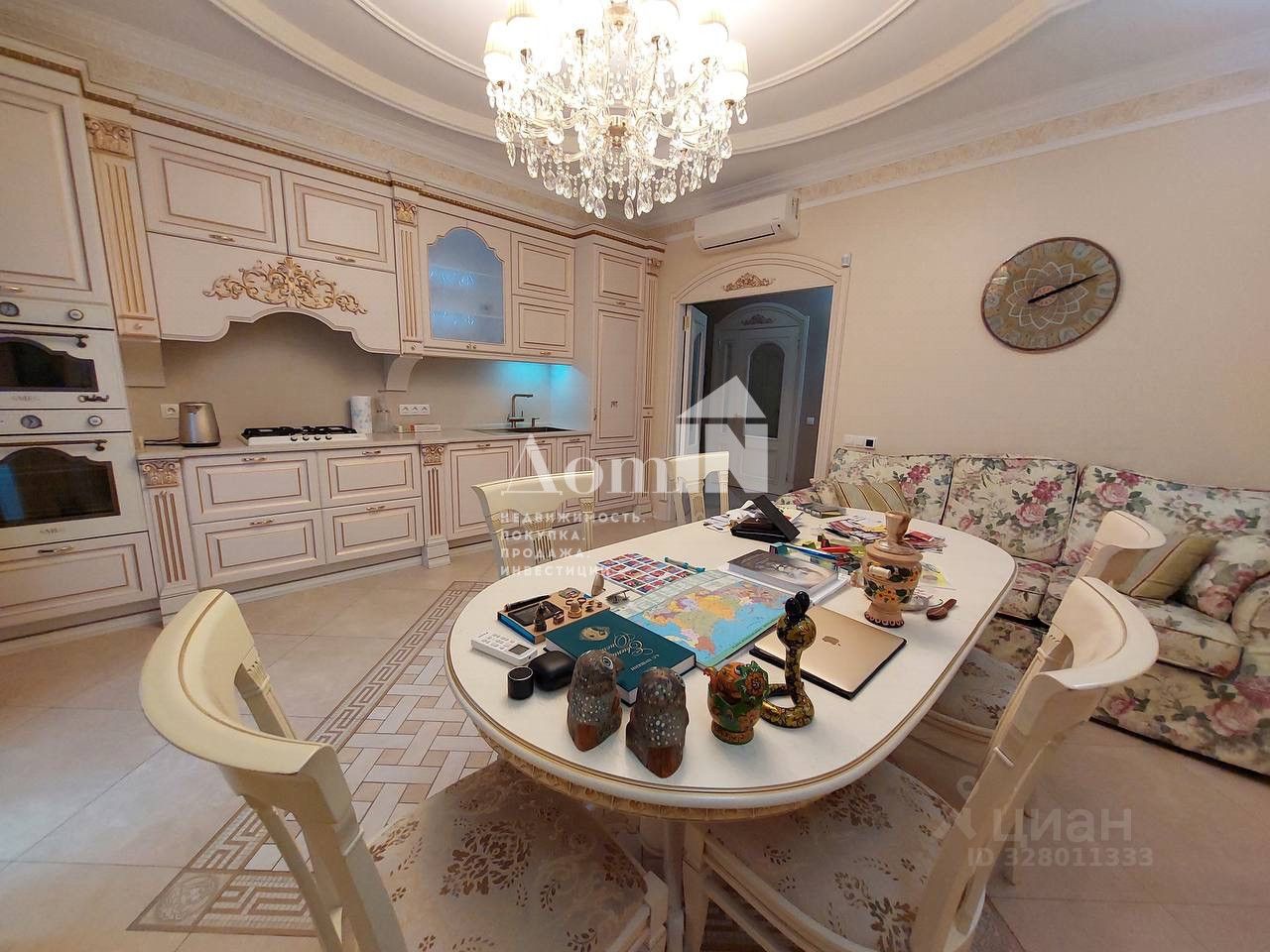 Продажа 4-комн квартиры на вторичном рынке Пушкин, Малая улица, 40