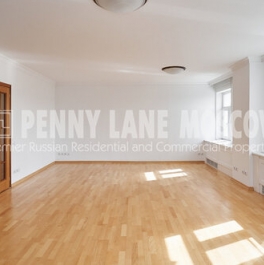 Аренда 4-комн квартиры на вторичном рынке Цветной бульвар,  д. 16/1