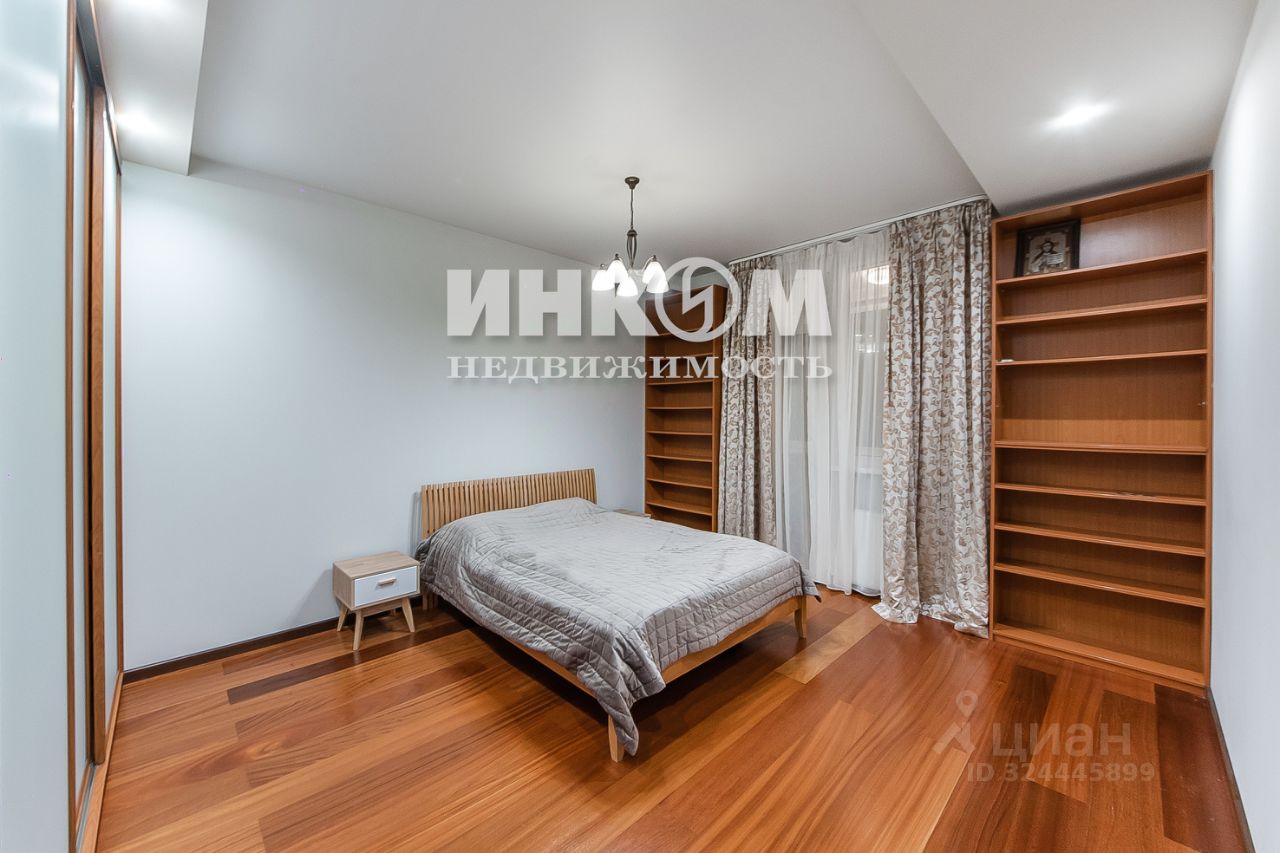 Продажа 4-комн квартиры на вторичном рынке Новочеремушкинская улица, 44К3