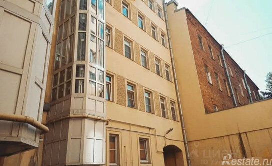 Продажа 3-комн квартиры на вторичном рынке Верейская улица,  д. 47