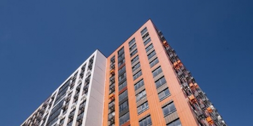 4-комн квартира ул Гатчинская,  д. 27