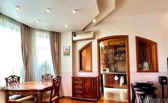 Продажа 2-комн квартиры на вторичном рынке улица Космонавта Волкова,  д. 7